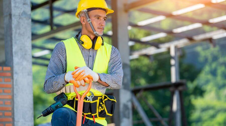 Expert Emergency Roof Repairs services in Clearwater, KS